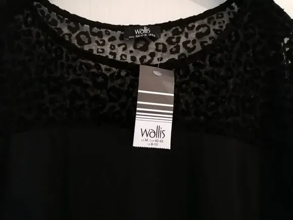 Wallis Top Size M 40 Inch Bust 27 Long Black Long Sleeves Super Soft - Picture 2 of 12